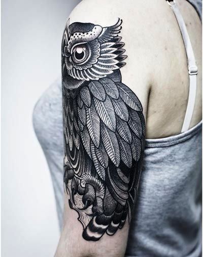 Featured image of post Lindas Tatuagens Femininas Grandes Geralmente com desenhos de estrelas cora ozinhos borboletas flores anjos tatuagens de frases e algumas bem sutis que sempre tem algum significado