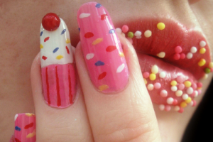Unhas Decoradas de Docinhos
