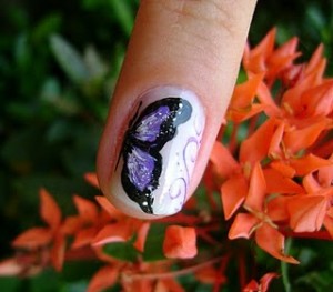 Unhas Decoradas com Borboletas