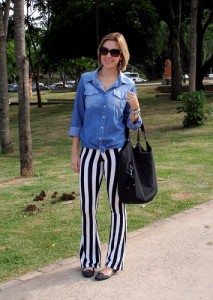 Calça Listrada Preta e Branca