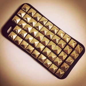 Capinha de Celular com Spike