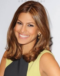 Corte de cabelo Feminino Médio