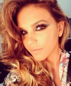 Novo Visual de Mariana Rios