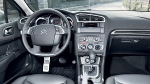 Novo Citroen C4 Lounge 2015