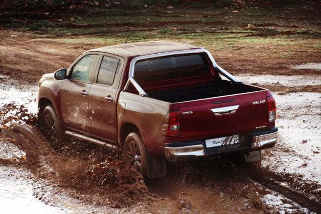 Nova Toyota Hilux 2017